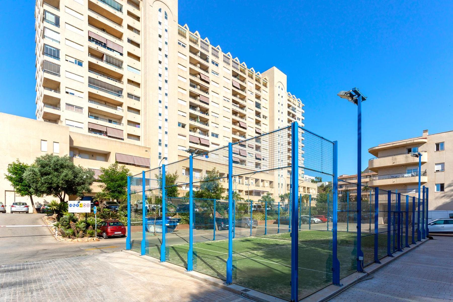 Beach And Pool Holidays At The Grand Coloso ベナルマデナ エクステリア 写真